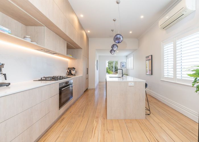  at 39 Tranmere Road, Sandringham, Auckland City, Auckland