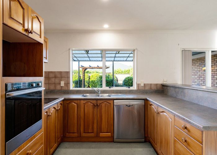  at 4 Maahutaupeke Place, Saint Andrews, Hamilton, Waikato