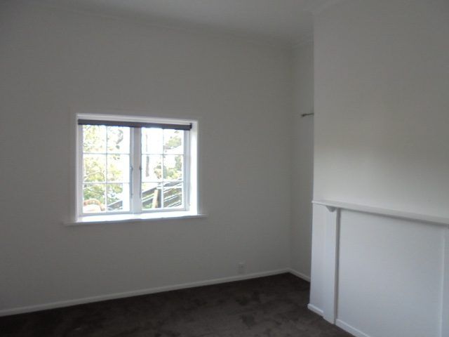  at Top Flat/132a Kelburn Parade, Kelburn, Wellington, Wellington