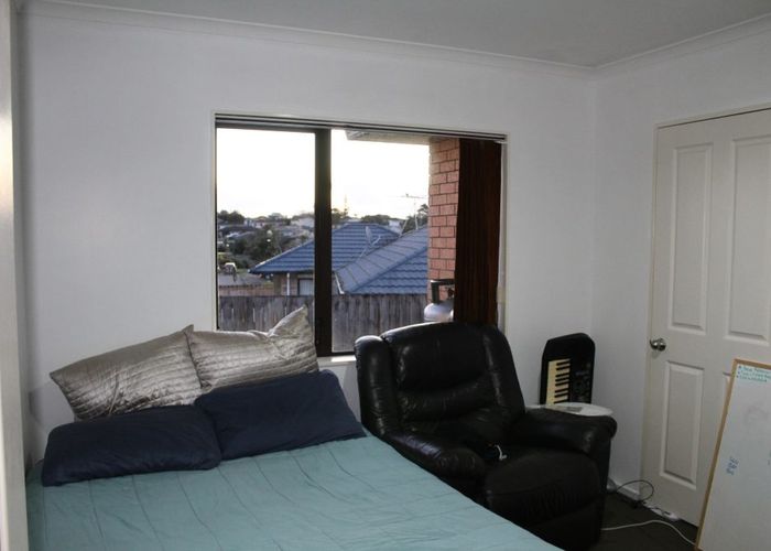 at 38 Glenveagh Park Drive, Weymouth, Manukau City, Auckland