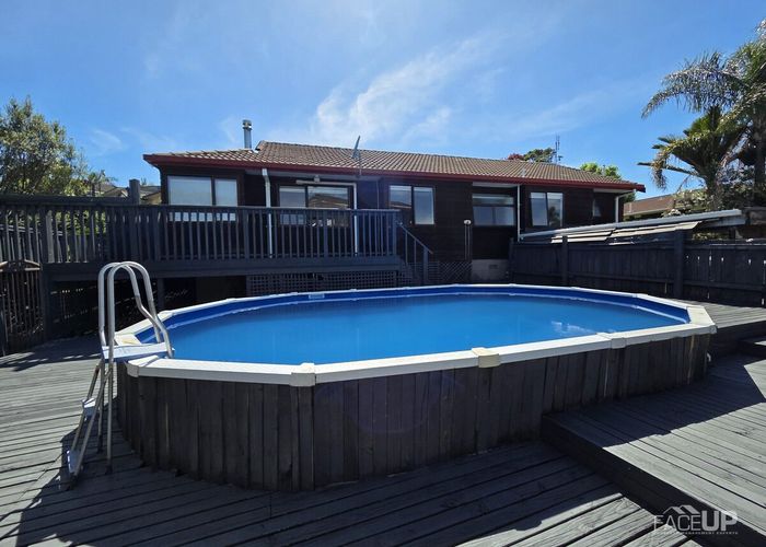  at 1/179 Wiseley Road, West Harbour, Waitakere City, Auckland