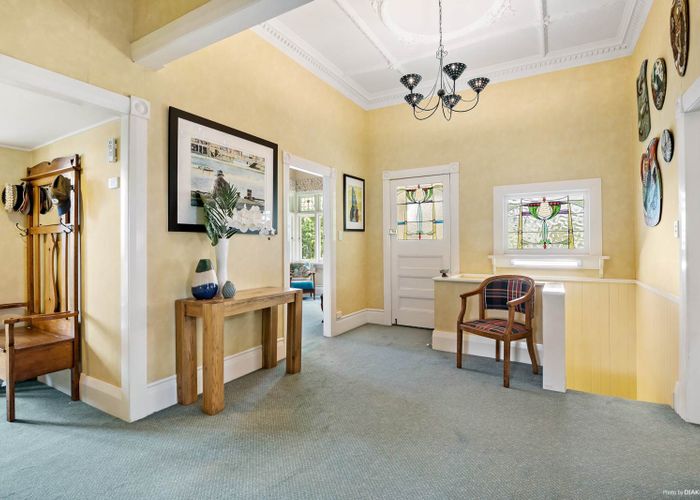  at 12 Warrington Road, Remuera, Auckland