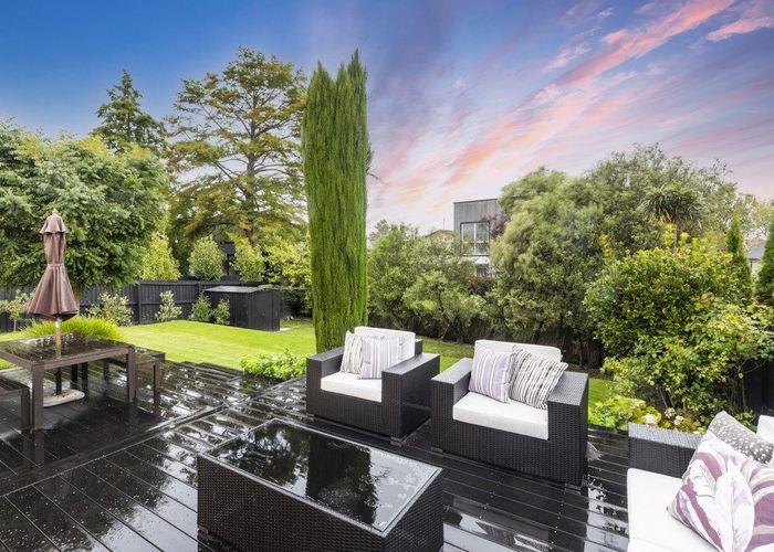  at 111 St Andrews Square, Strowan, Christchurch City, Canterbury