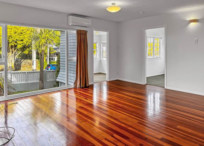  at 52 Kings Road, Three Kings, Auckland City, Auckland