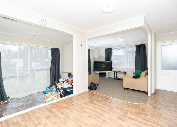  at 25 Magee Place, Chartwell, Hamilton, Waikato