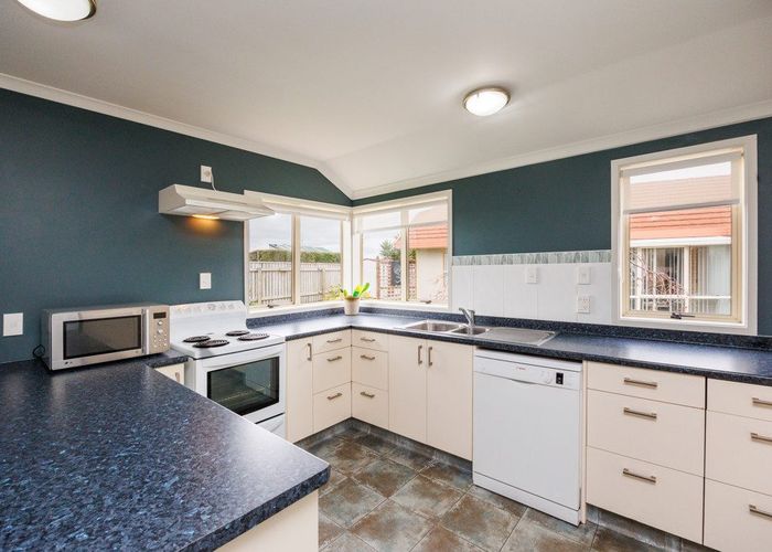  at 9 Foxtail Fern, Kelvin Grove, Palmerston North