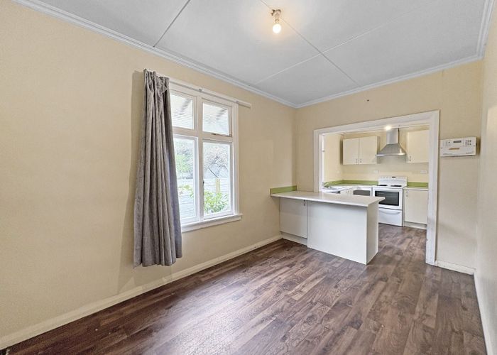  at 37 Manuka Street, Castlecliff, Whanganui, Manawatu / Whanganui