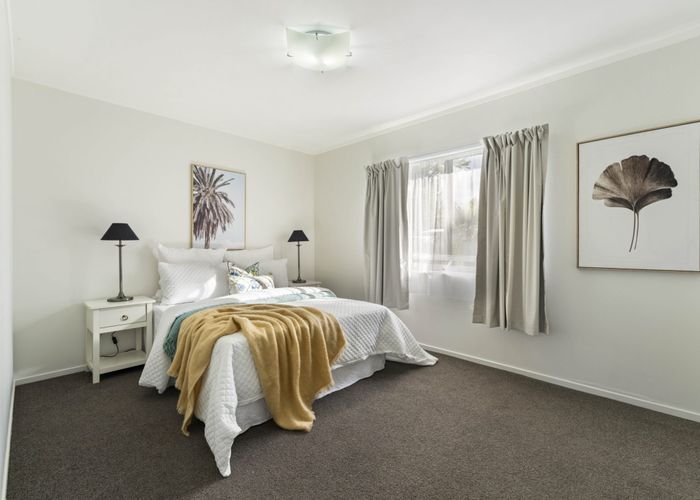 at 1/729 Swanson Road, Swanson, Waitakere City, Auckland