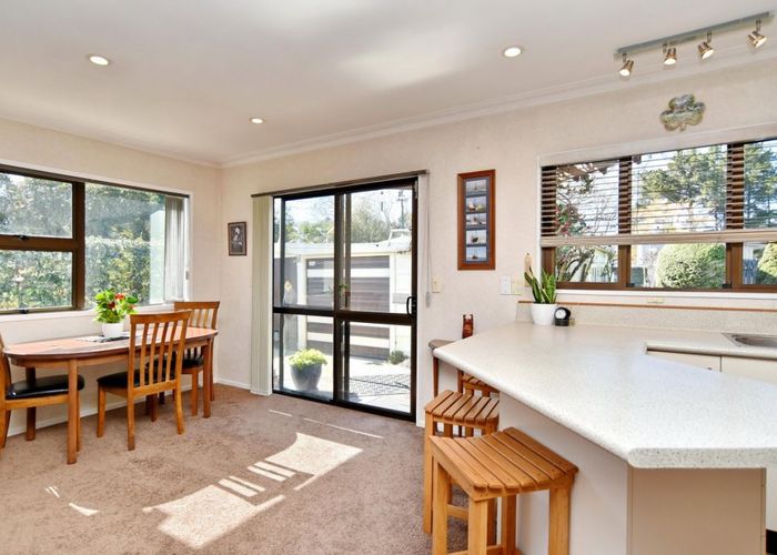  at 11 Stalkers Road, Woodend Beach, Woodend