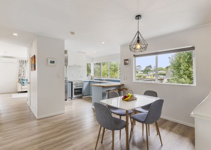 at 2/107 Beach Haven Road, Beach Haven, North Shore City, Auckland