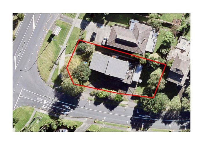  at 785 East Coast Road, Northcross, Auckland