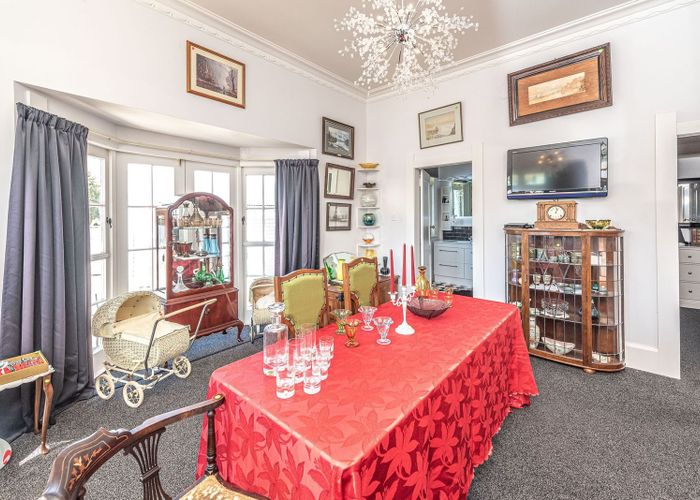  at 9 Great North Road, Saint Johns Hill, Whanganui