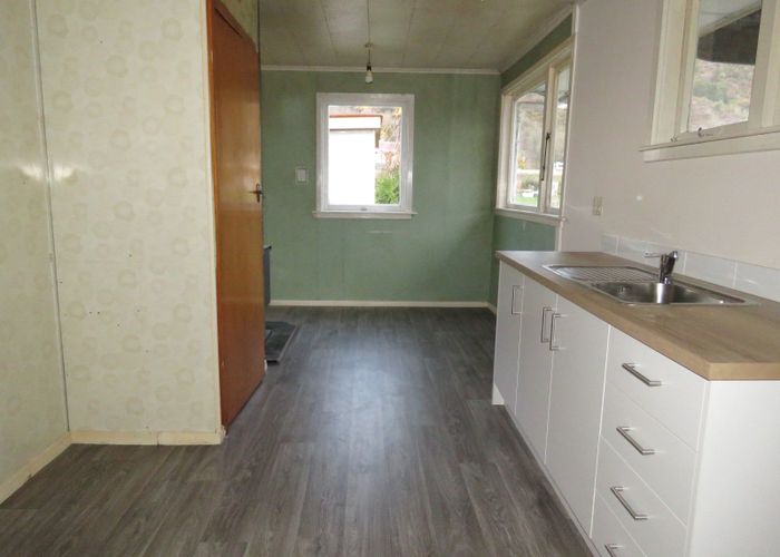 at 11 Herald Street, Reefton, Reefton