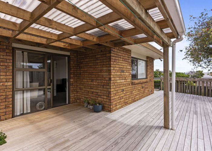  at 1/14 Prince Regent Drive, Half Moon Bay, Manukau City, Auckland
