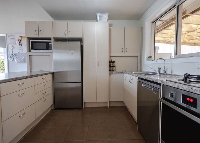  at 9 Dupre Place, Cobden, Grey, West Coast