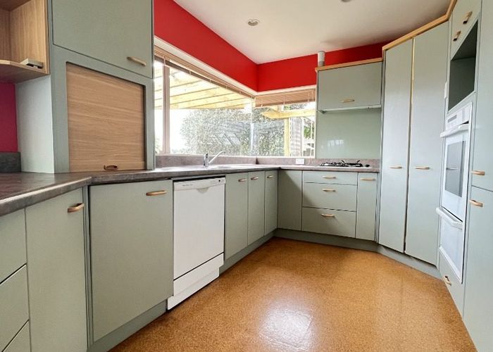  at 2 Glengavel Grove, Papakowhai, Porirua