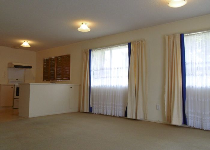  at 12A Malloy Place, Eastern Beach, Manukau City, Auckland