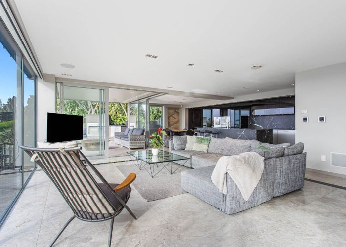  at 18 Rangimarie Road, Swanson, Auckland