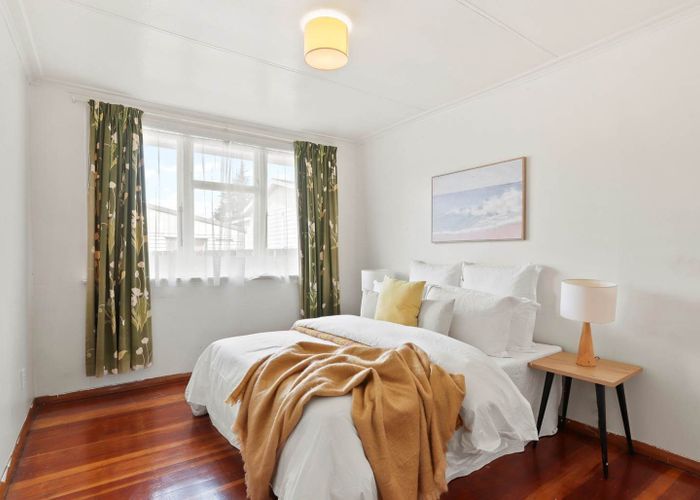  at 4A Willerton Avenue, New Lynn, Waitakere City, Auckland