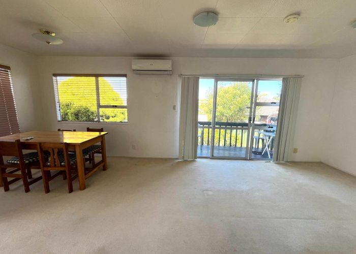  at 4/118 Titirangi Road, New Lynn, Auckland