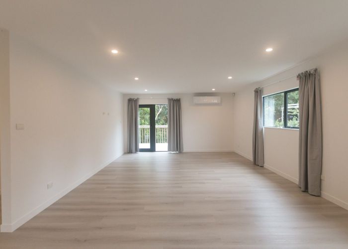  at 70 Tiri Tiri Rd, Birkdale, North Shore City, Auckland