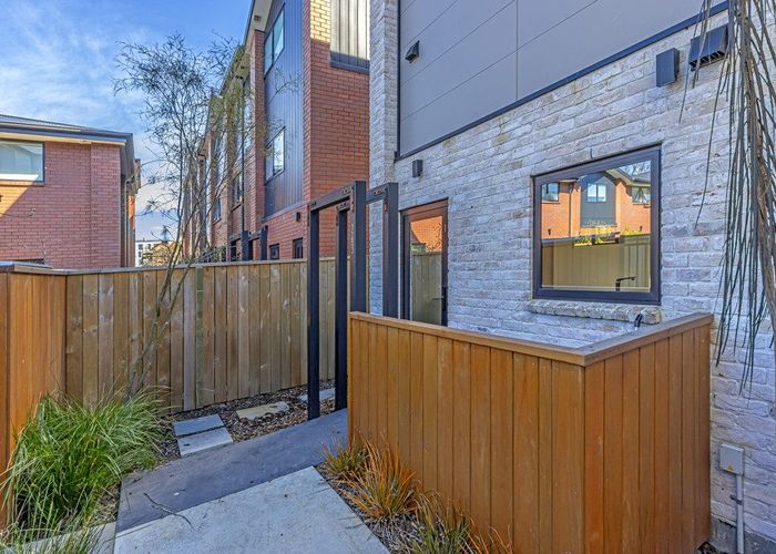  at 1/263 Gloucester Street, City Centre, Christchurch City, Canterbury