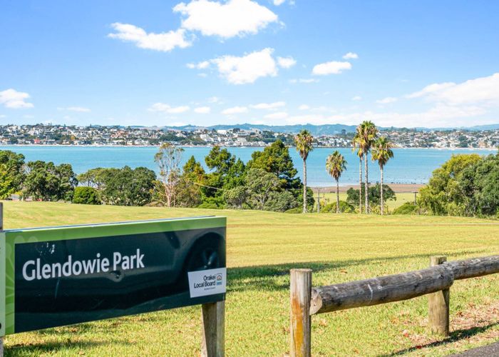  at 4/203 Riddell Road, Glendowie, Auckland City, Auckland