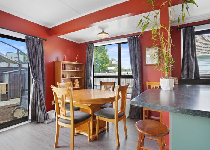  at 18 Bronwyn Street, Mairehau, Christchurch