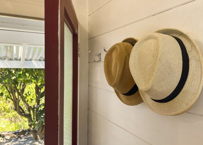  at 42 Queens Road, Waikanae Beach, Waikanae