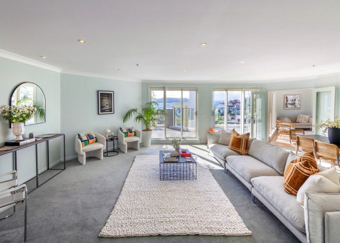  at 9B/5 Kent Terrace, Mount Victoria, Wellington