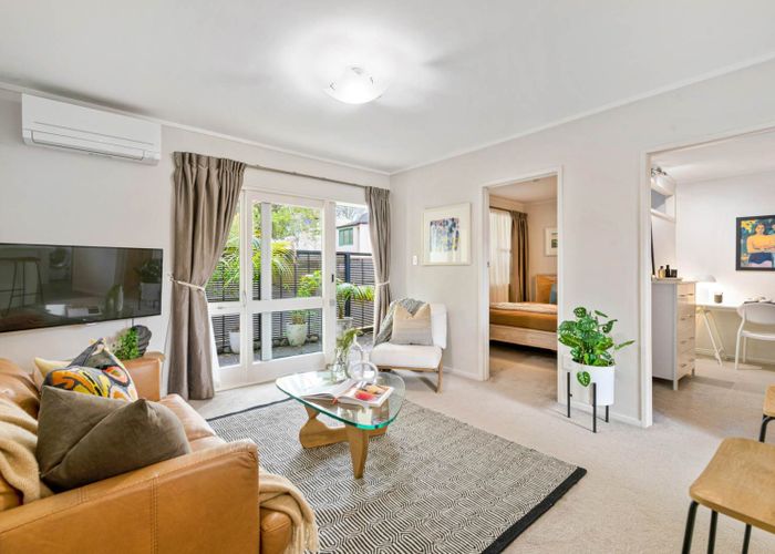  at 3/69A Landscape Road, Mount Eden, Auckland City, Auckland