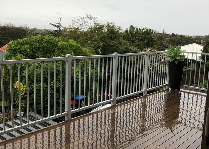  at 2/20 Grand Drive, Remuera, Auckland