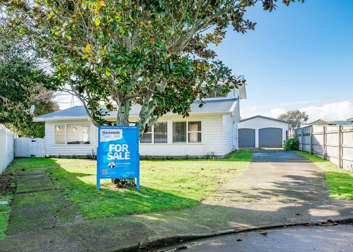  at 3 Dennis Grove, Paraparaumu Beach, Kapiti Coast, Wellington
