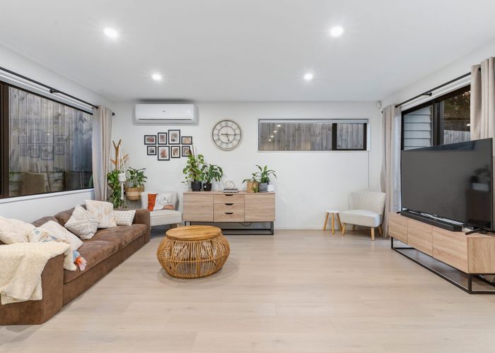  at 4C Geordie Street, Henderson, Waitakere City, Auckland