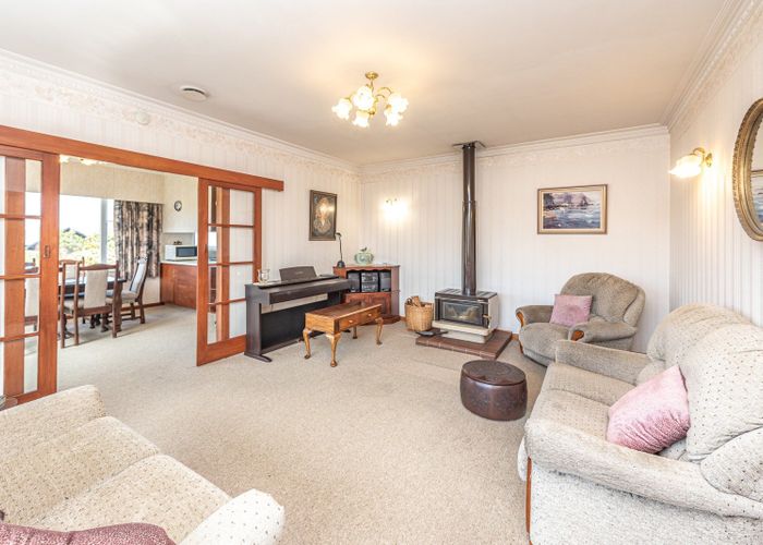  at 6 Tirimoana Place, Otamatea, Whanganui