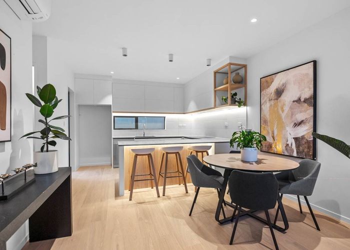  at 21C Acacia Road, Torbay, Auckland