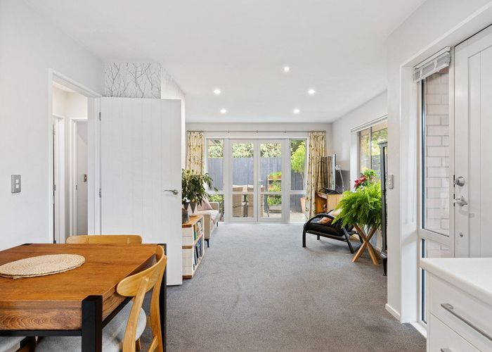  at 2/17 Field Terrace, Upper Riccarton, Christchurch