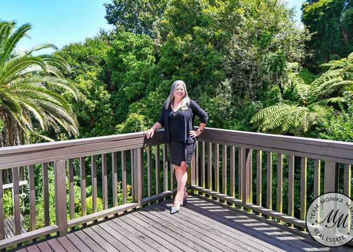  at 40A Kingsclere Place, Goodwood Heights, Manukau City, Auckland