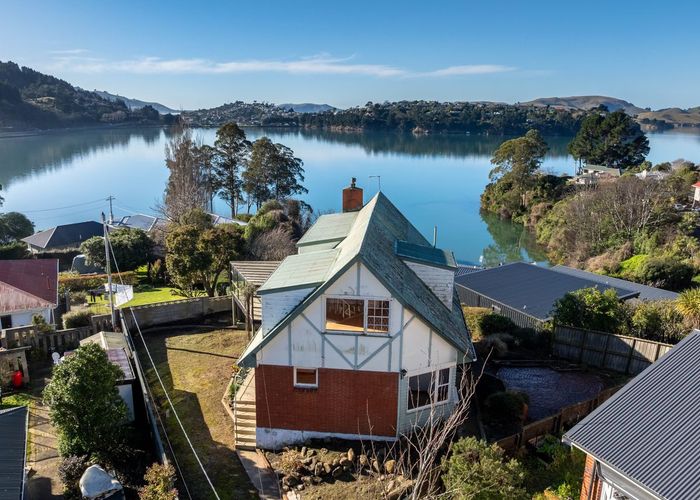  at 17A Shandon Street, Roseneath, Dunedin, Otago