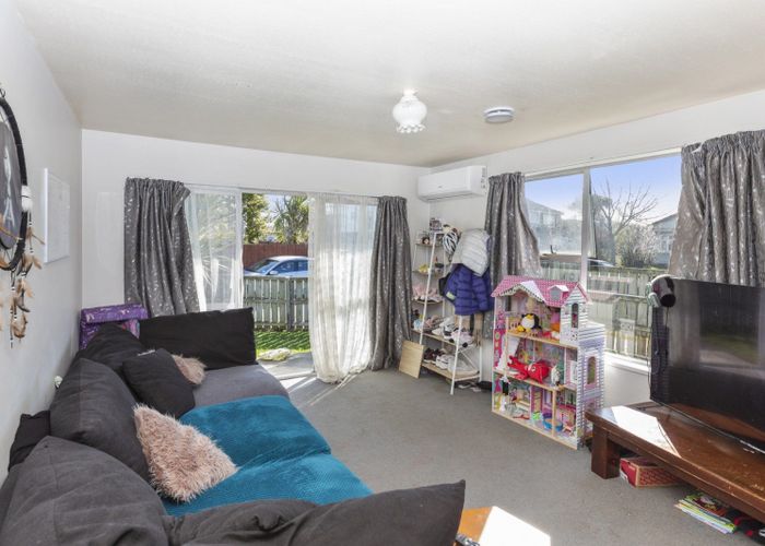  at 1/426 Worcester Street, Linwood, Christchurch City, Canterbury