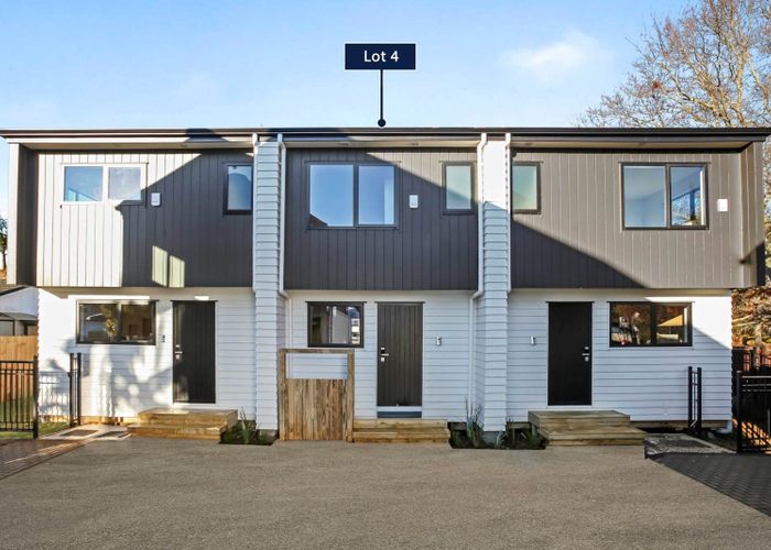  at Lot 4/6 Glennandrew Drive, Half Moon Bay, Manukau City, Auckland