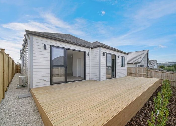  at 8 Enchantment Lane, Karaka, Franklin, Auckland