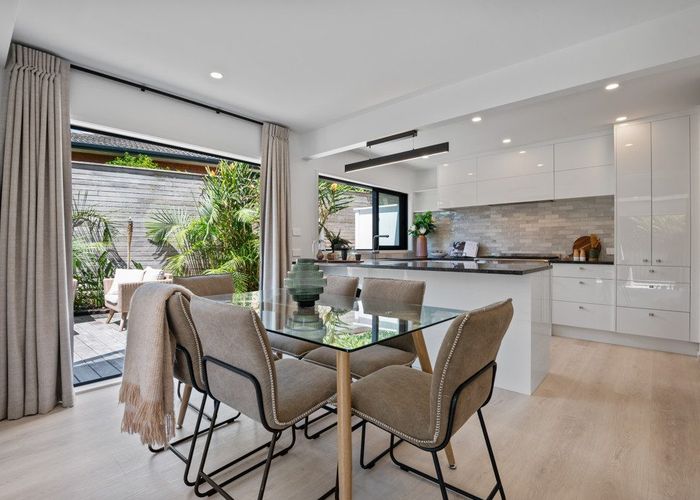  at 1/4 Whitworth Road, Mount Eden, Auckland