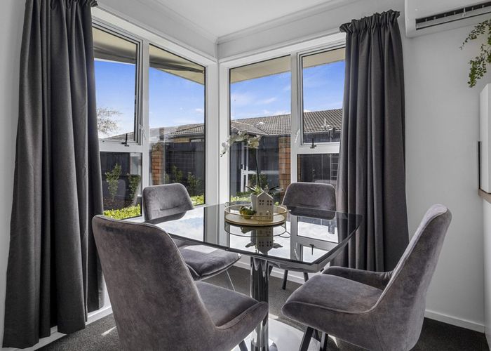  at 2 / 9 Cassidy Place, Belfast, Christchurch City, Canterbury