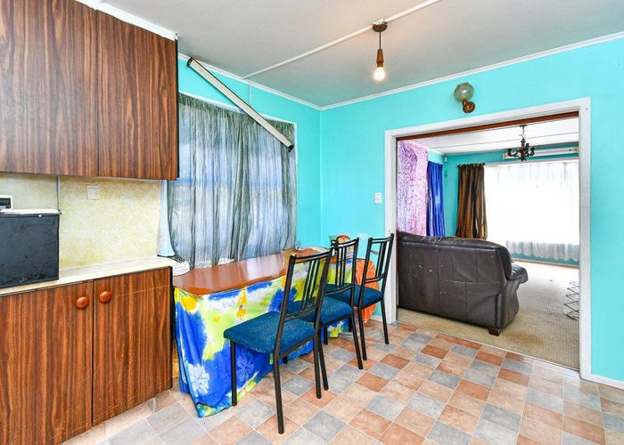  at 67 Friesian Drive, Mangere, Manukau City, Auckland