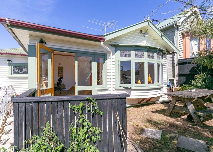  at 89 Britomart Street, Berhampore, Wellington