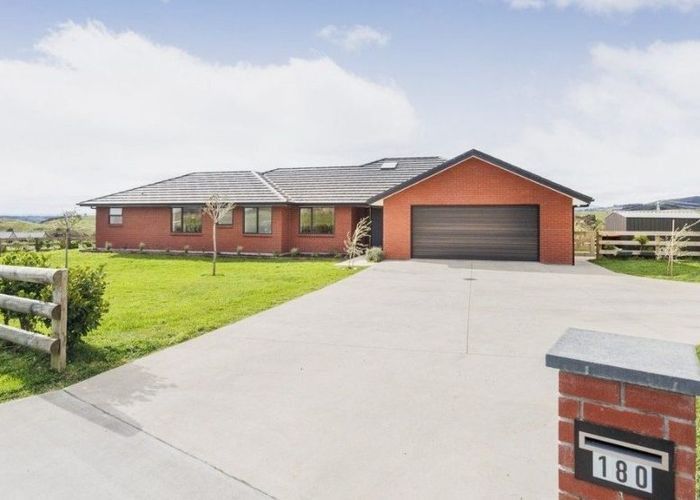  at 180 Kingsdale Park Drive, Palmerston North