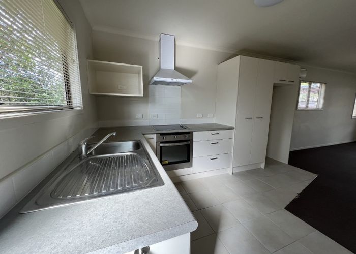  at 15/94 Glengarry Rd, Glen Eden, Waitakere City, Auckland