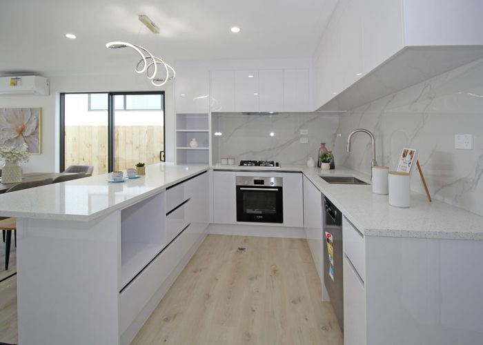 at Lots B-F 20 Hill Road, Papatoetoe, Manukau City, Auckland