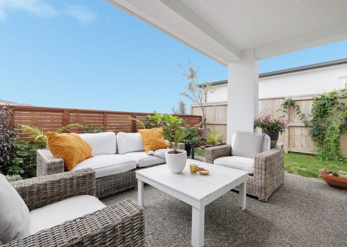  at 14 Te Hou Hou Crescent, Papamoa Beach, Papamoa